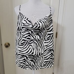 Alythea Size M Black & White Zebra Animal Print Camisole Tank Sleeveless Blouse